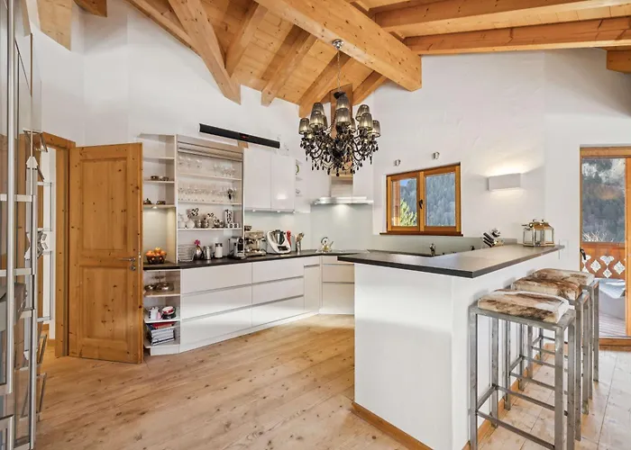 High-end Duplex Breathtaking Views * 尚佩里